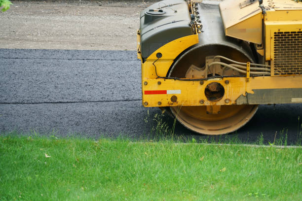Best Professional Driveway Pavers  in Smithfield, UT